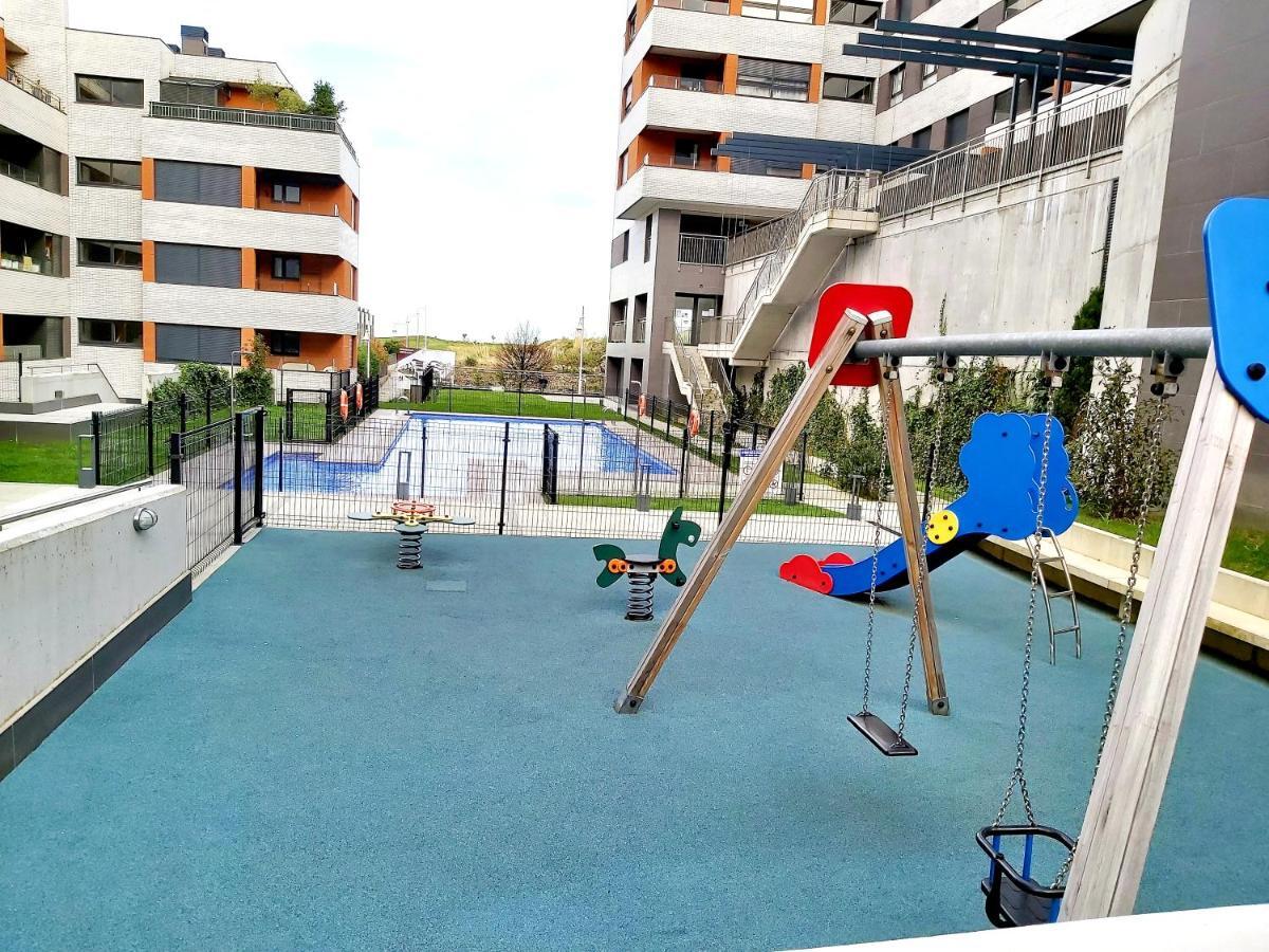 קסטרו אורדיאלס Costa Norte Gym Apartamento Con Terraza Garaje Y Piscina מראה חיצוני תמונה